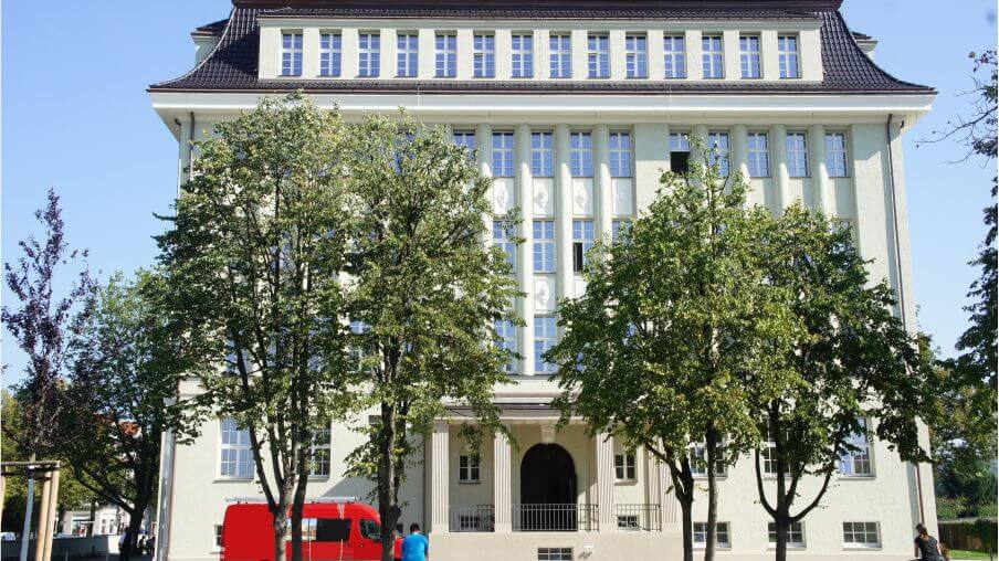 HansErlweinGymnasium Baumit.de