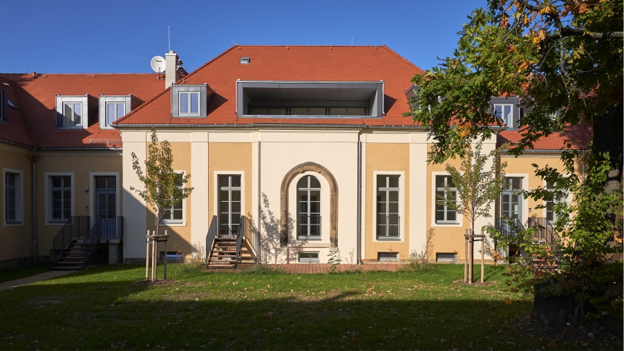 Pirna Schlosspark Baumit.de