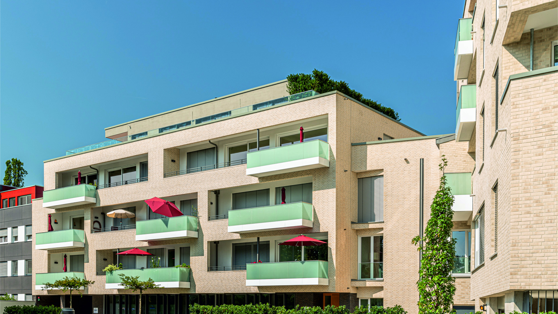 Riemchen & Besenstrich Fassade