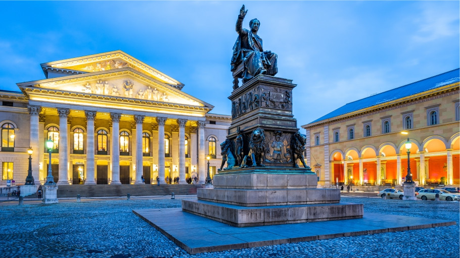 Palais an der Oper