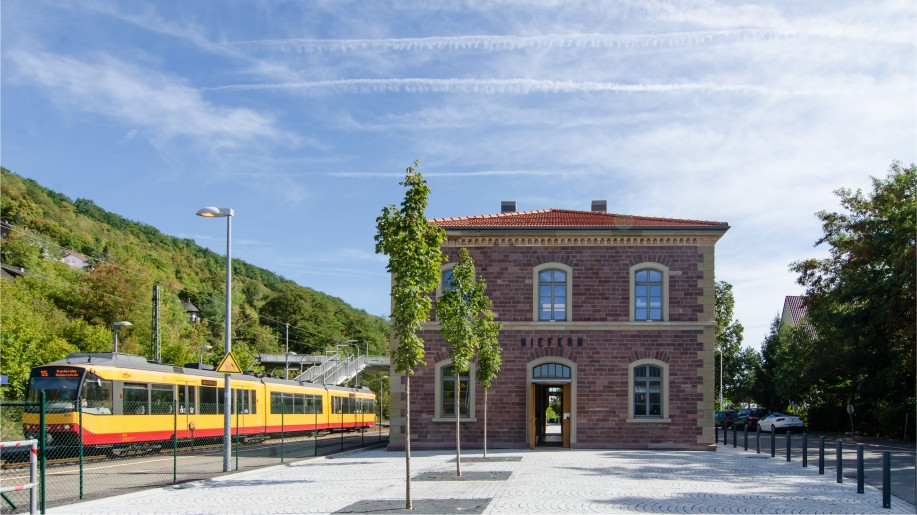 Bahnhof Niefern